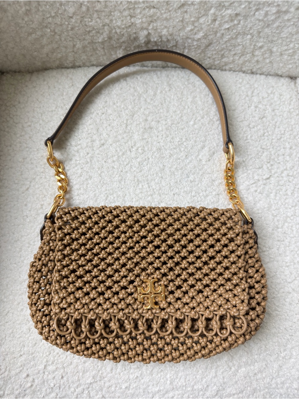 Tory Burch Woven Shoulder Bag in Tan with Gold Hardware - Picture 1 of 3